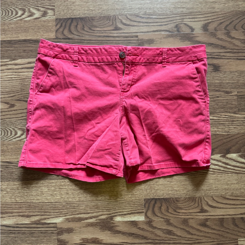 Maurices Pink Women's Shorts sz 18